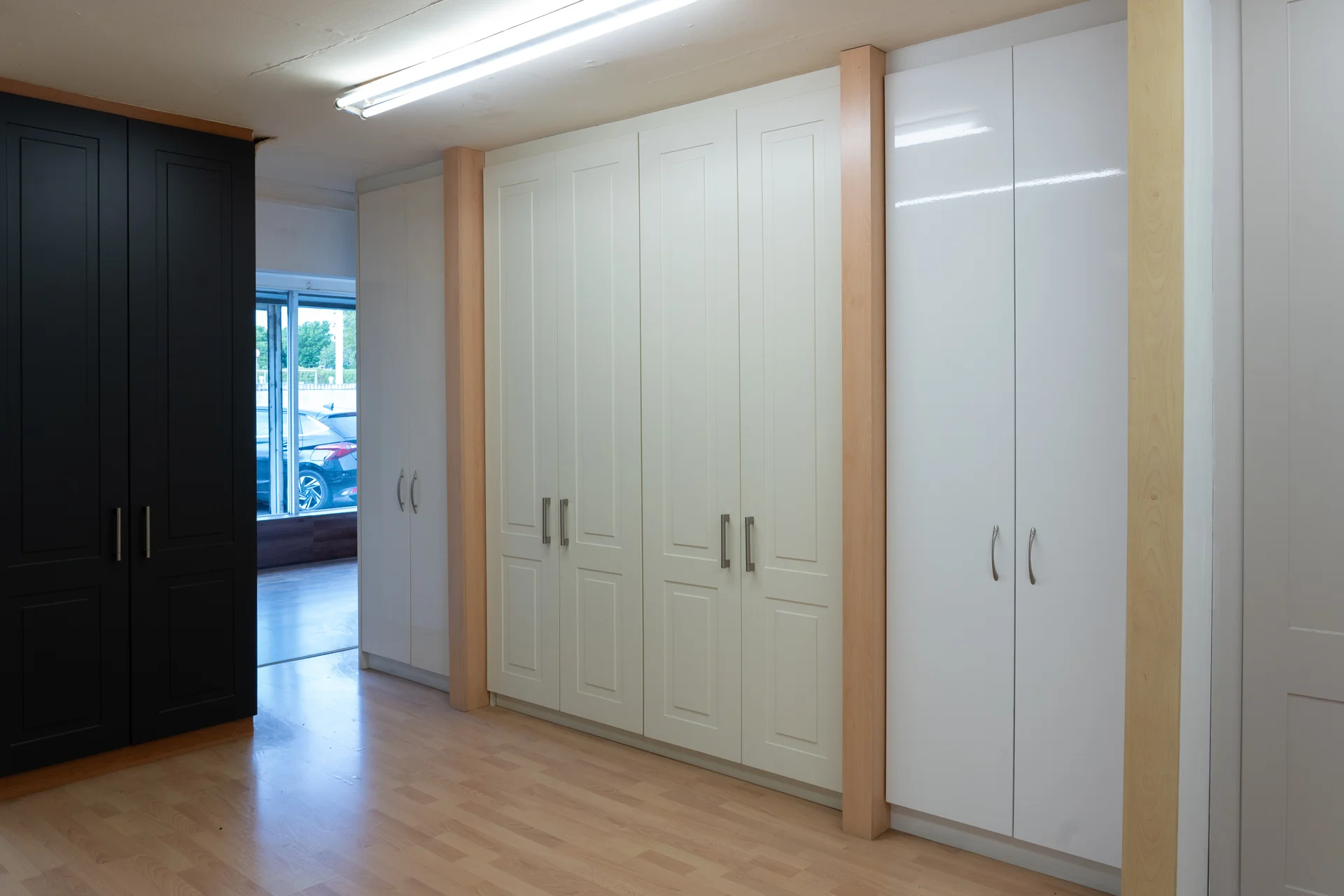 Showroom display 21