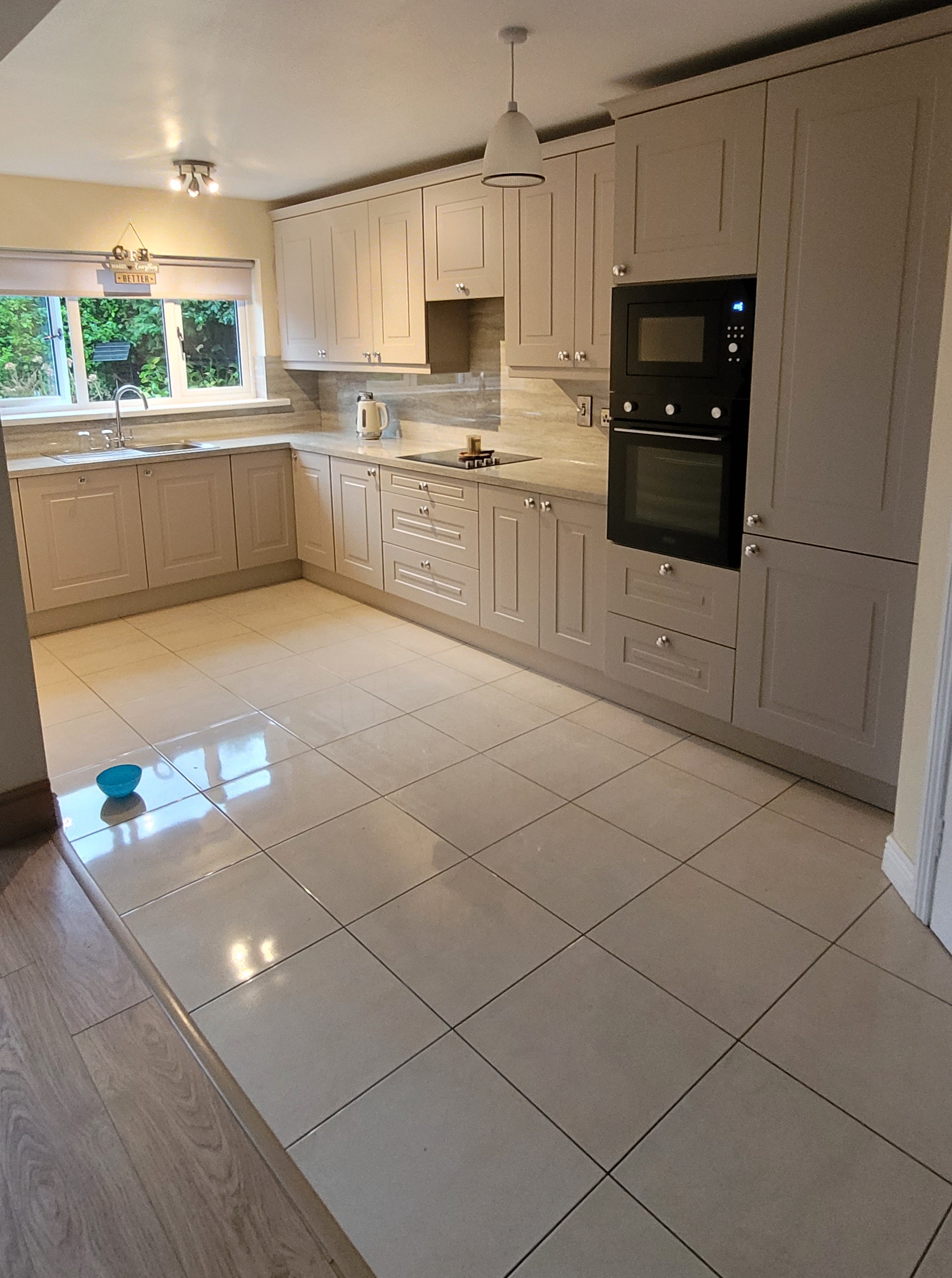 Beautiful modern kitchen installation by Kitchens Direct Belgard